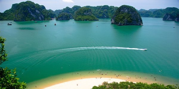 Лучшие пляжи Вьетнама для отдыха в компании