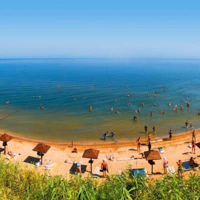 Семейный отдых на Азовском море — 5 классных курортов + цены